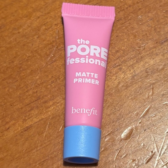 Benefit the POREFessional Matte Primer - Picture 4 of 15